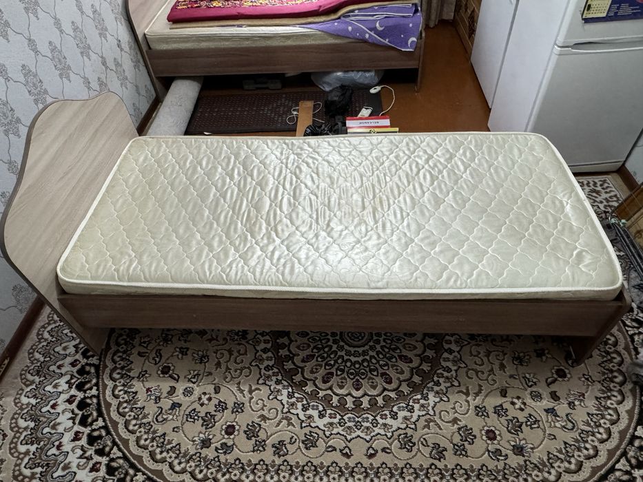 Тахта, односпальный