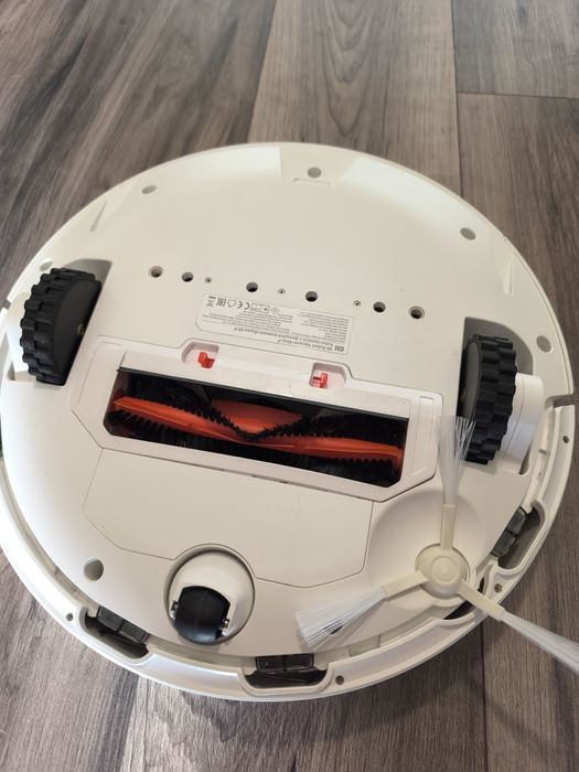 Робот прахосмукачка Xiaomi Mi Mop PRO