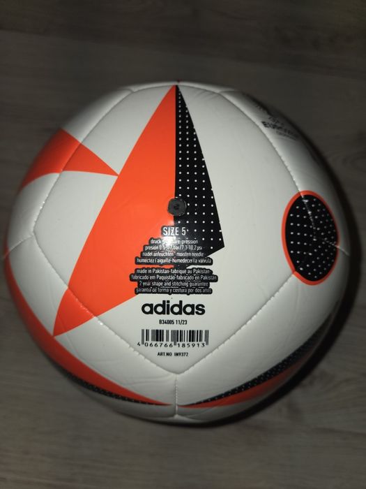 Minge fotbal Adidas UEFA EURO 2024 FUSSBALLLIEBE Replica Mărimea 5 Nouă