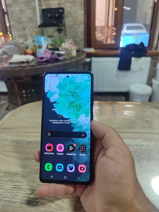 Samsung s 20 fe 128/6 gb Ideal