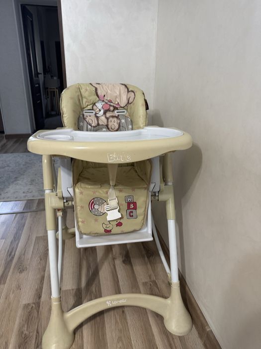 Детские столы и стулья