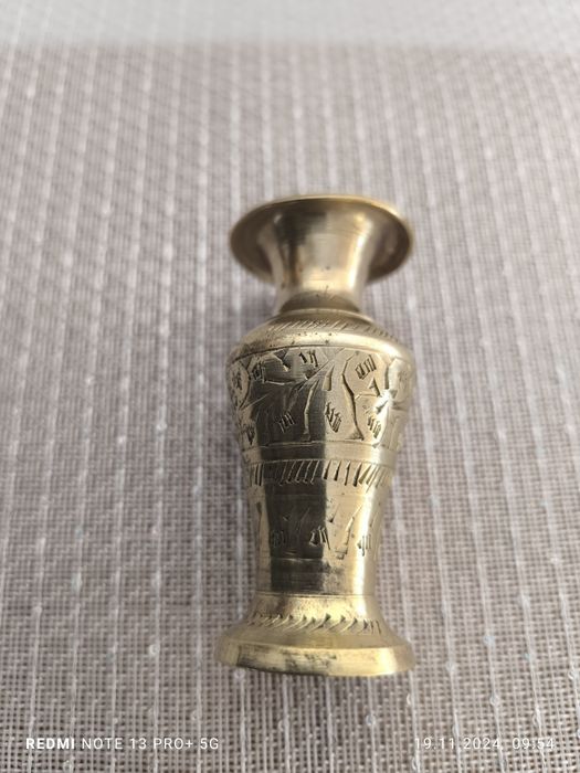 Вазы индийские  из латуни