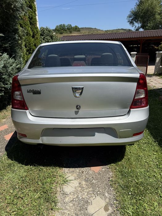 Vand Dacia Logan