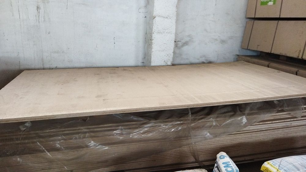 Продам ДСП в хорошем состоянии
