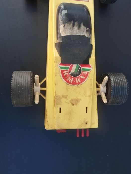 съветска състезателна кола от 80-те години