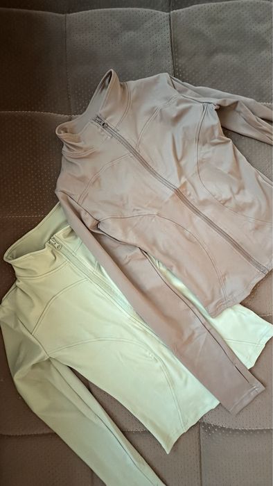 Спортивные женские вещи