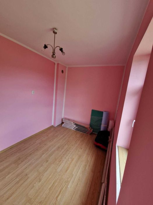 Продава се Къща в с. Девенци, Област Плевен - 375 кв.м за 130 €/кв.м - Снимка #20