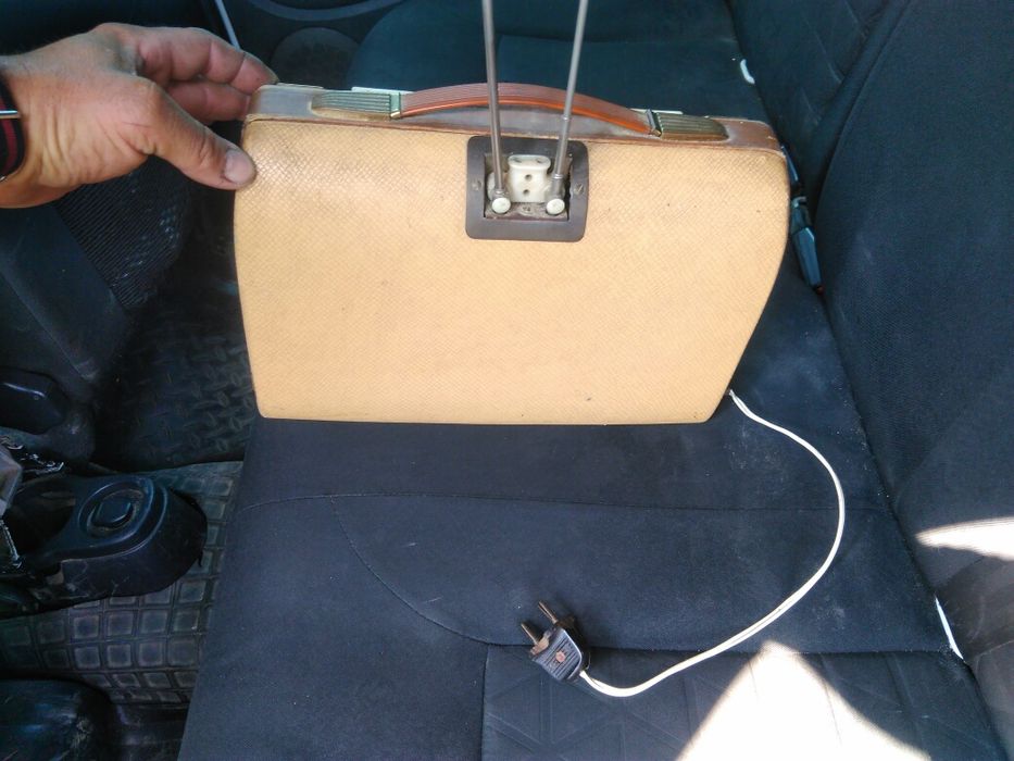 Радио лампово филипс ld471Av. 1956година