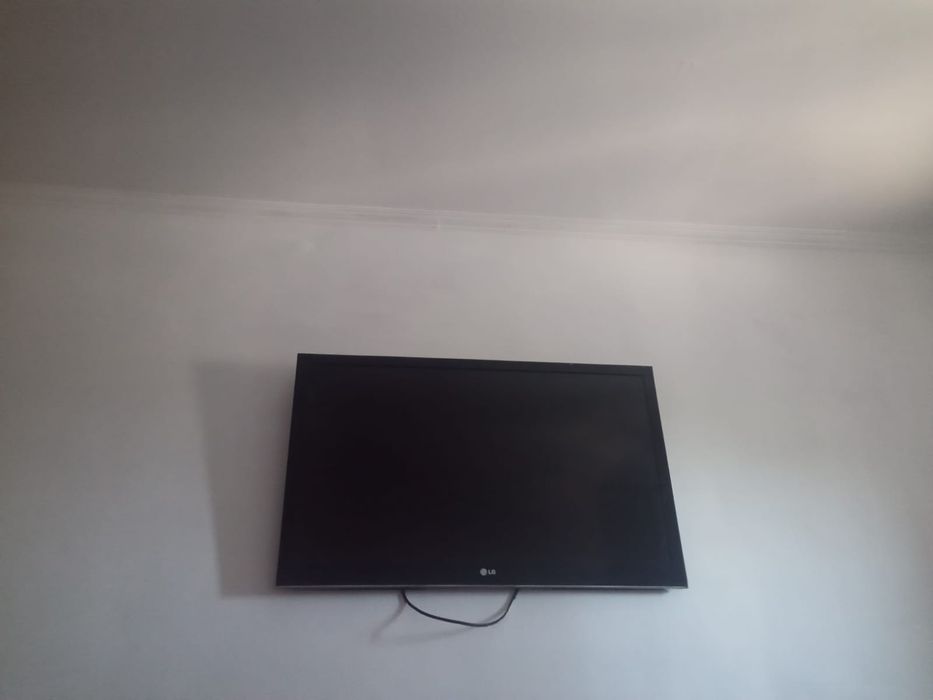 LG телевизор б/у