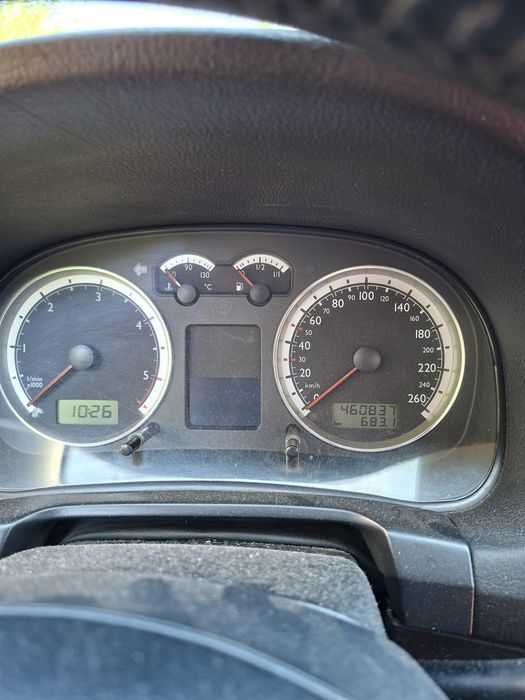 VOLKSWAGEN Golf 2004 — imagine 22