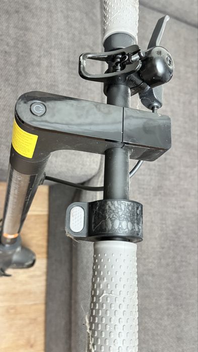 Продаю электросамокат