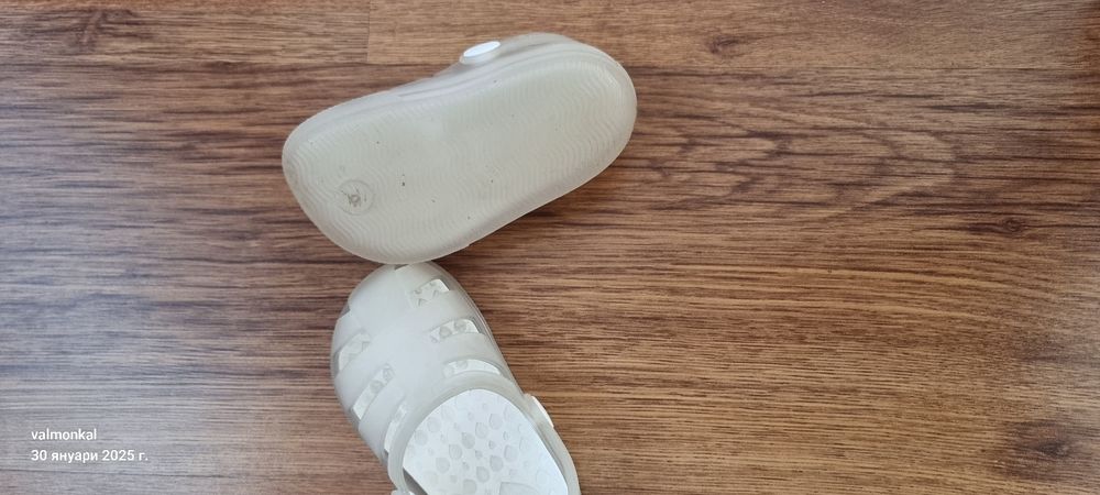 Детски сандали зара