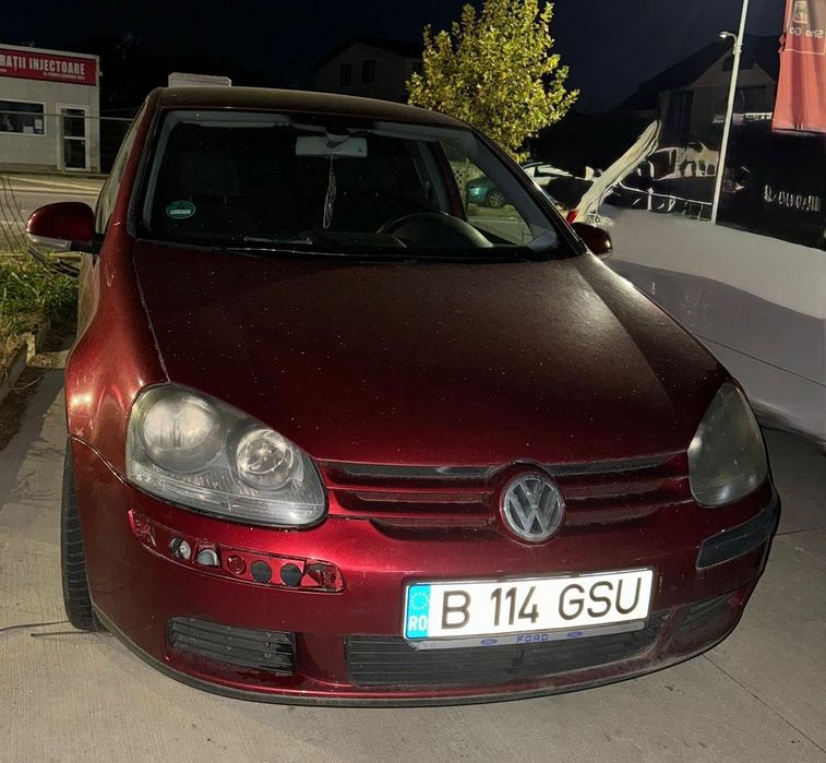 Dezmembrez Golf 5