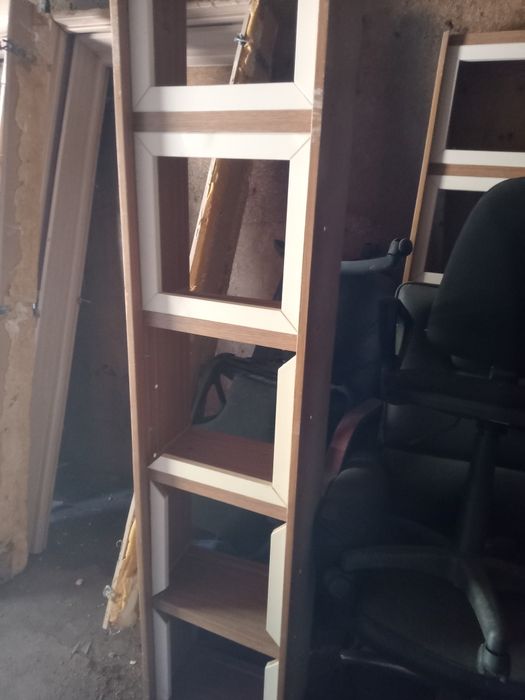 Полка          .