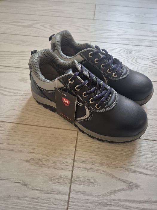 Обувь для строительства