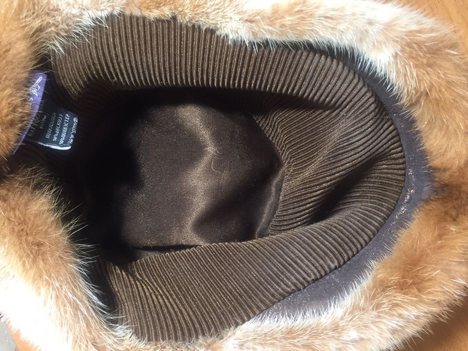 Продам норковую кепку