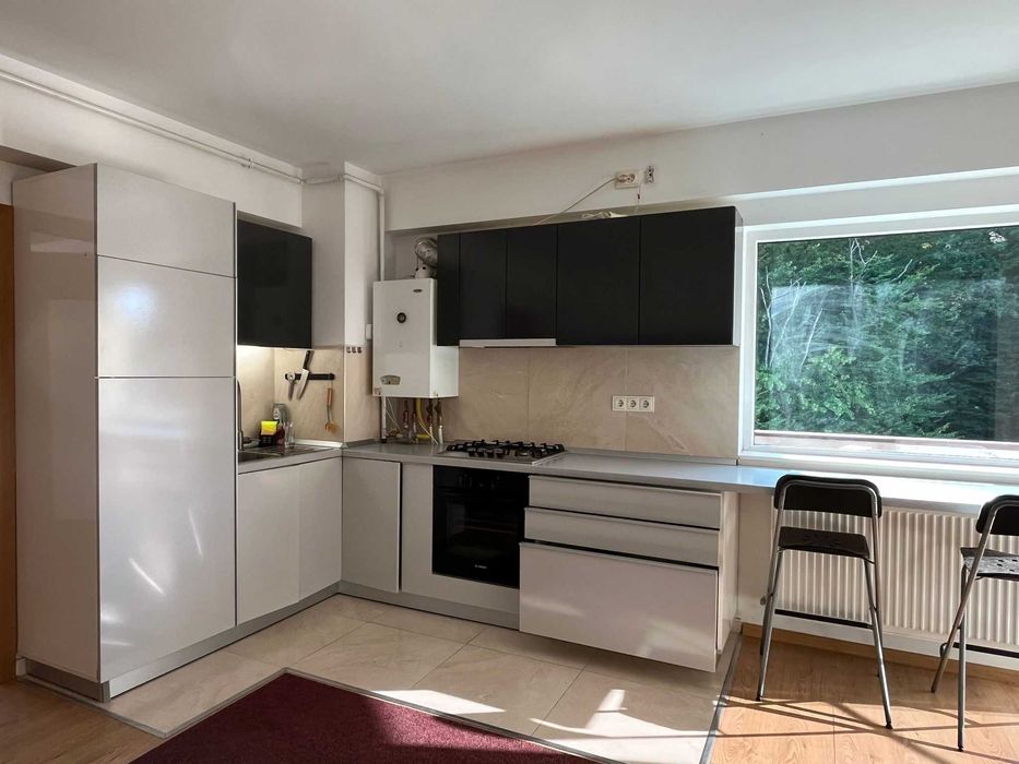 PF Inchiriez apartament 3 camere cu parcare, Edgar Quinet, pet friendly
