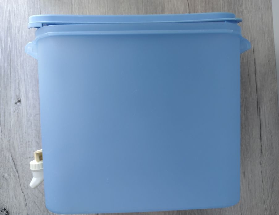 tupperware емкость для воды