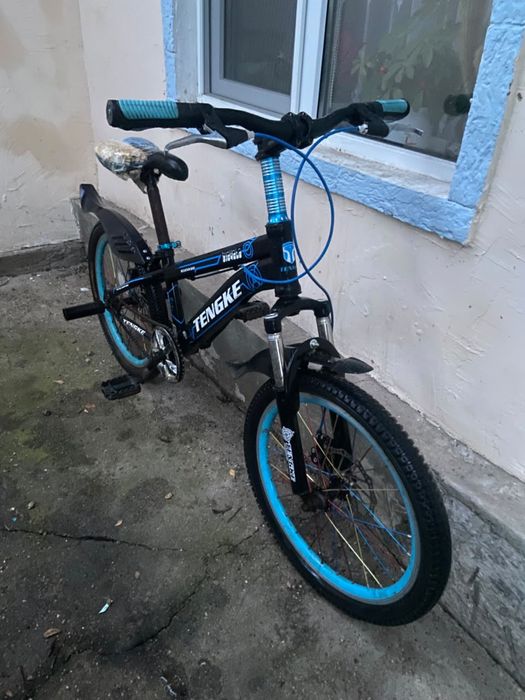 Продам  спортивный велосипед