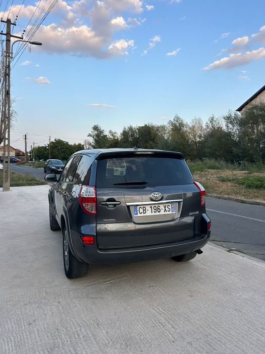 Toyota RAV4 - An 2012 - 2.2 Diesel 150Cp 4x4 Automată