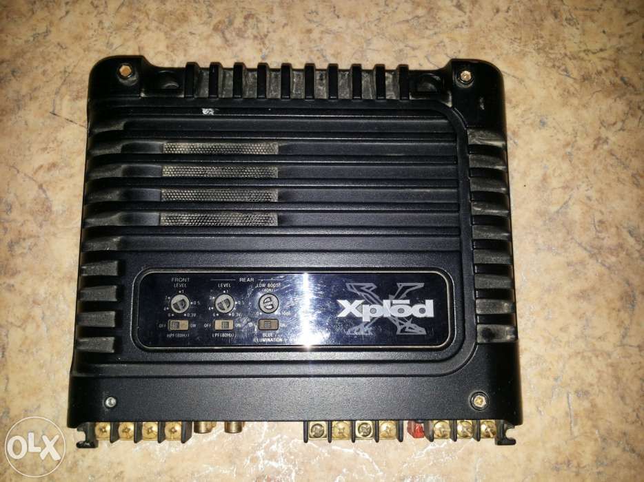 Сабвуфер и усилитель Sony для Автомобиля