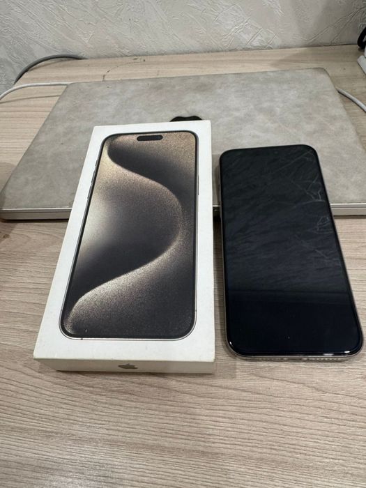 Айфон 15 promax 256 гб.