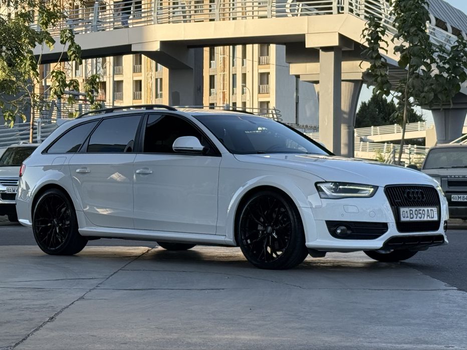 Audi A4 Allroad Quattro 2015 год