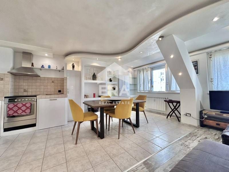 Продава се Тристаен апартамент в София, Гоце Делчев - 80 кв.м за 3438 €/кв.м - Снимка #1