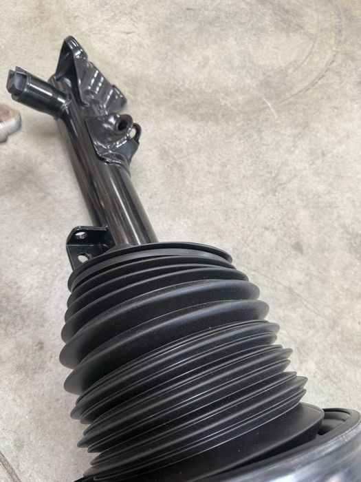Perna aer fata mercedes e class cls w212 w218 4 matic sau tractiune spate cls 250 350 400 500 e220 e250 e300 e350 stanga dreapta cu tot cu amortizor