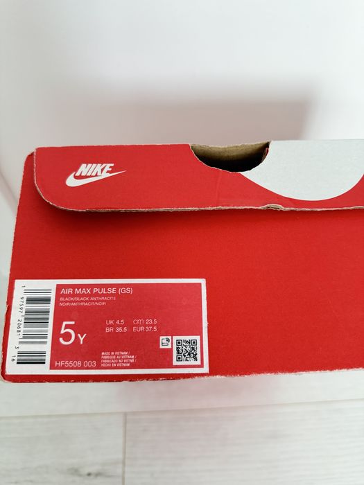 Маратонки Nike air max Pulse