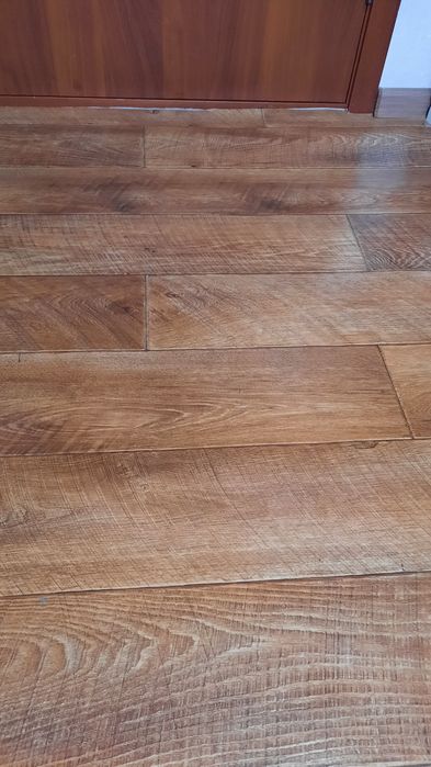 Линолеум новый 3 разных  размера