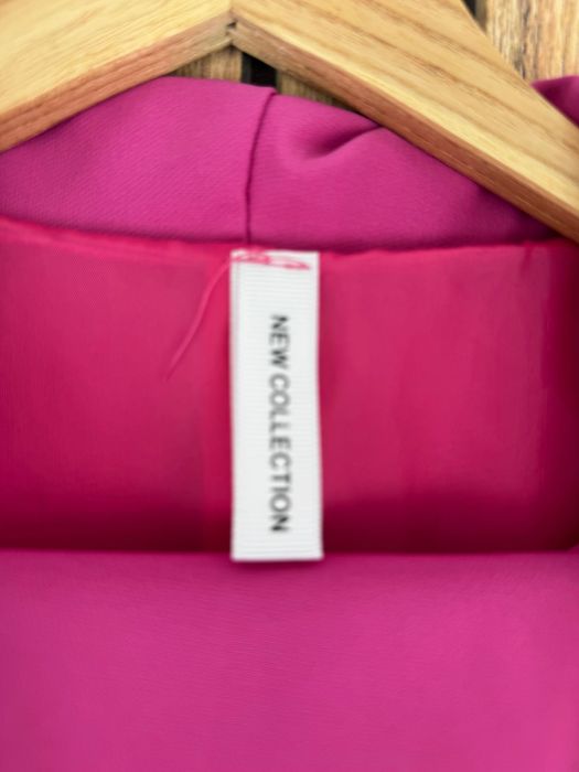 Костюм от две части размер S-M чисто нов