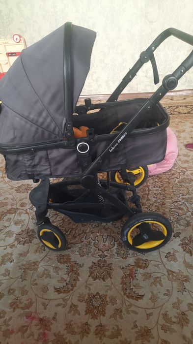 Коляска прогулочная