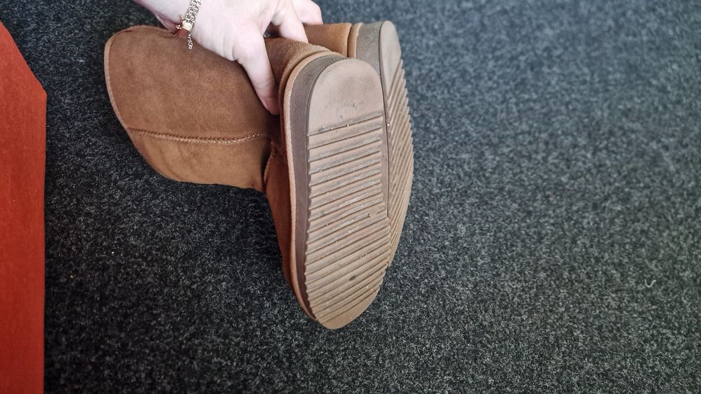 Cizme din piele naturala