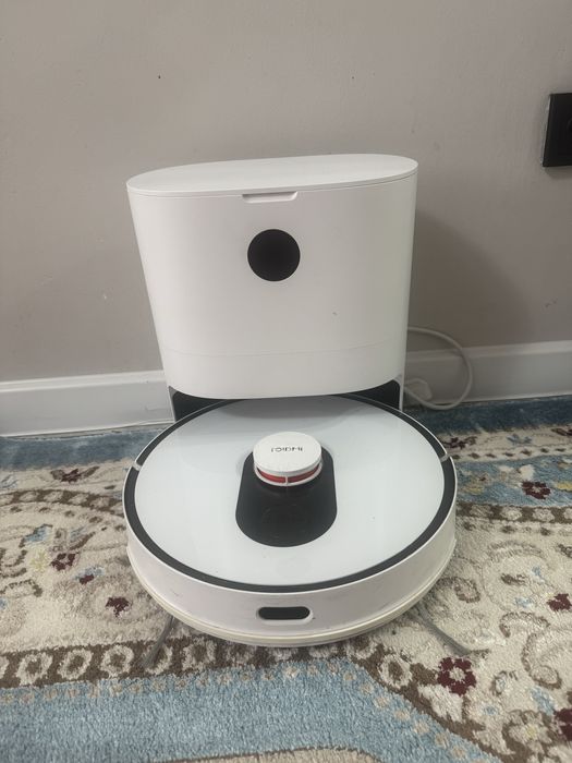 Робот-пылесос ROIDMI EVE с базой самоочистки
