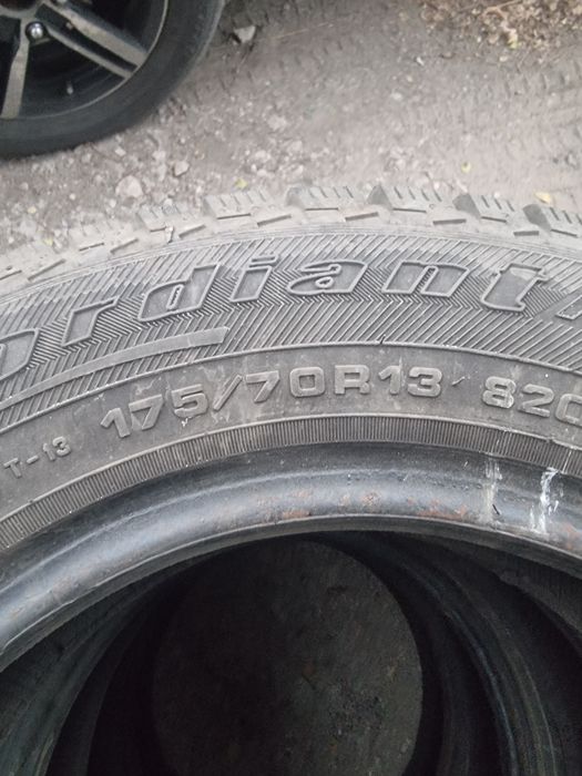 Продам шины 175/70/R13
