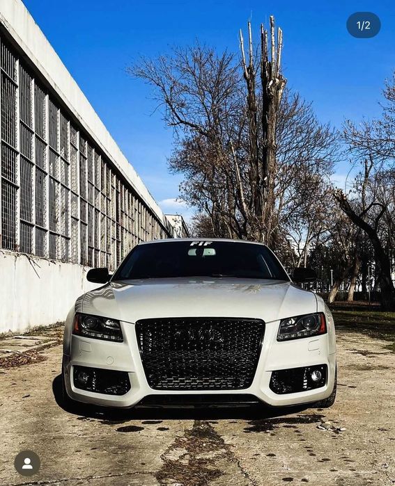 Numar magnetic grila fagure Audi RS