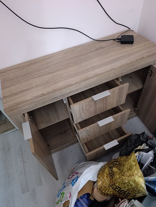 Спален комплект +трикрилен гардероб