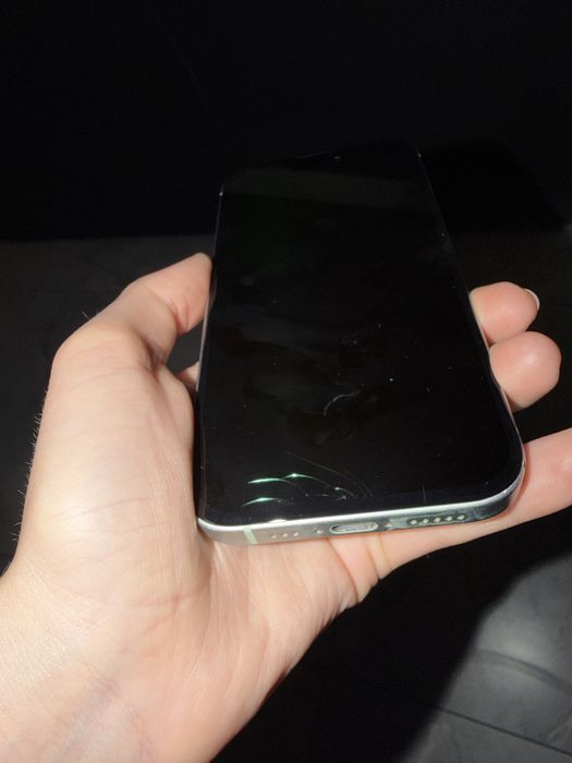 iPhone 15 128GB —СРОЧНО!!