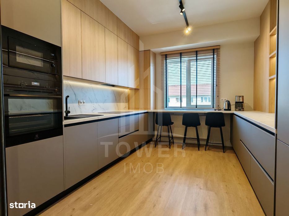 Apartament prima inchiriere cu 3 camere, nou, mobilat lux.