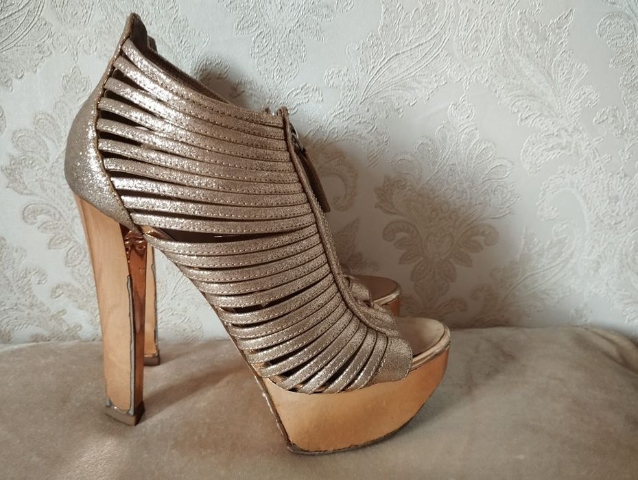 Куртки и обувь обмен