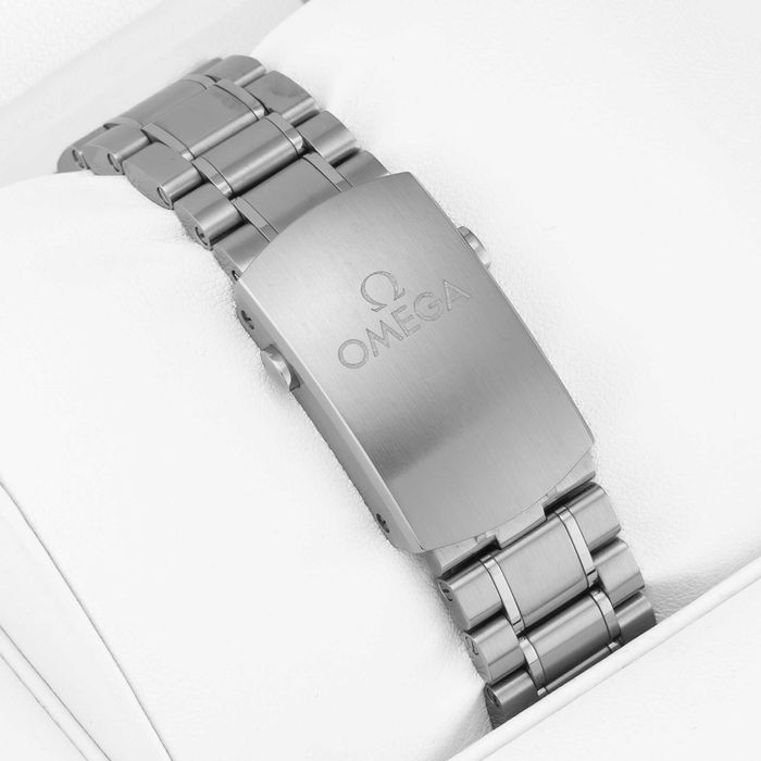 Omega Speedmaster Moonphase Chronograph 44.25mm