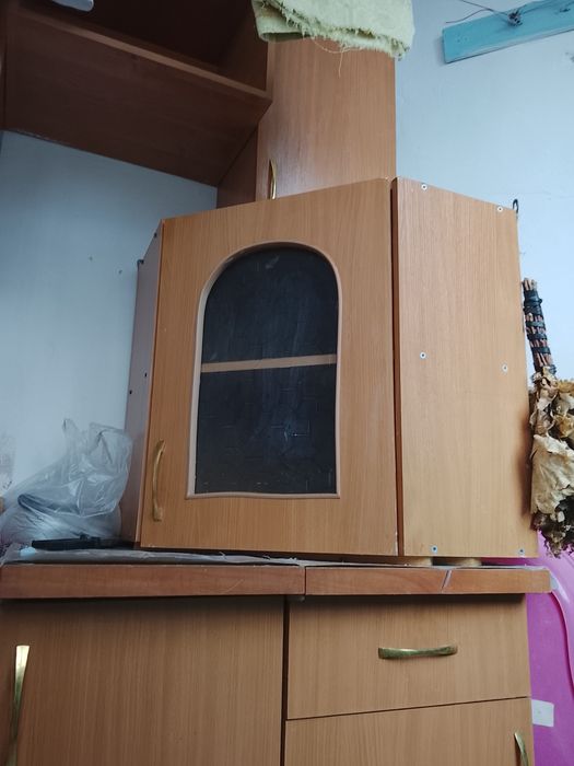 Кухонные шкафы б/у за 10 тыс