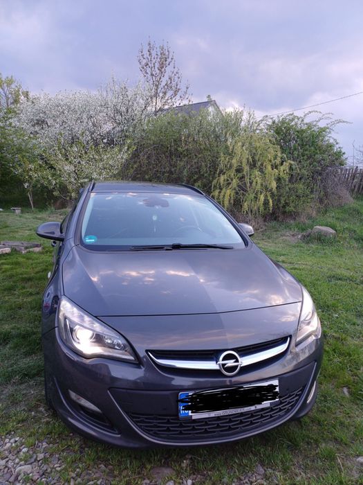 Opel Astra J Sport Tourer