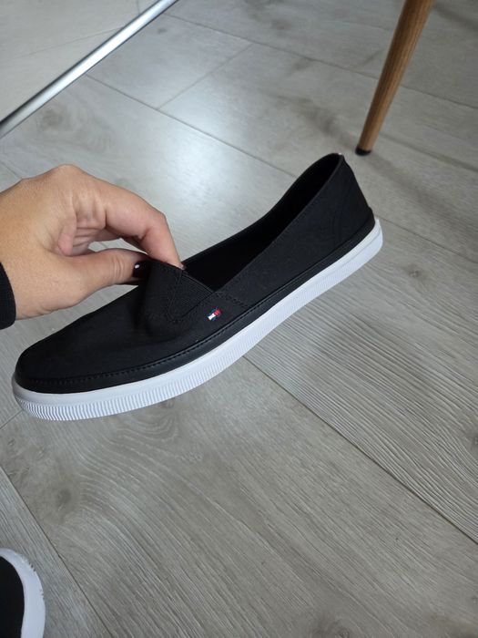 Оригинални мокасини Tommy Hilfiger