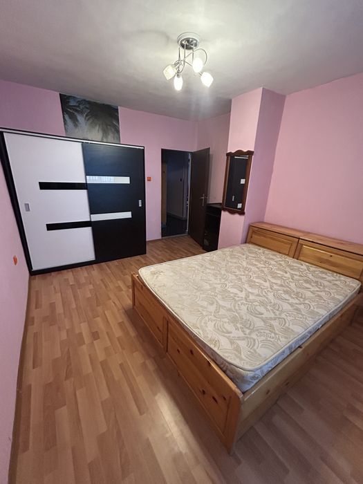 Дава се под наем Тристаен апартамент в Враца, Център - 74 кв.м за 298.86 € - Снимка #18