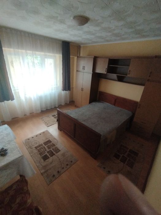 Închiriez garsonieră conf I, Str  T. Lalescu