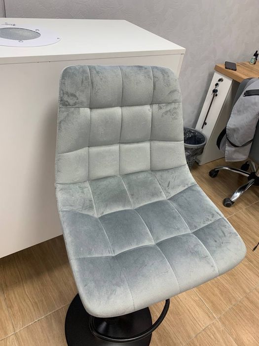 Стул барный почти новый