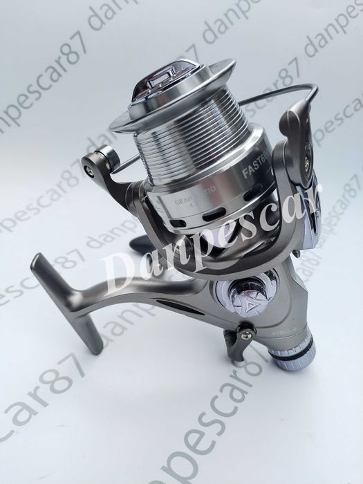 Set 4 Mulinete FL FAST 6000 10 rulmenti pentru crap cu tambur LongCast