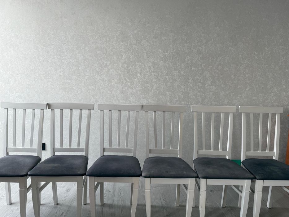 Продам стуля 8000 шт